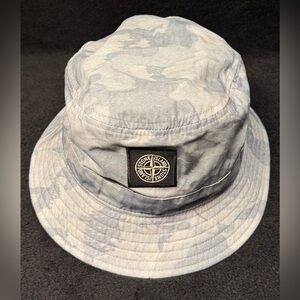 Stone Island gray camo design bucket hat size XL.